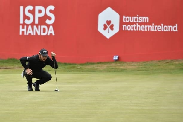 Jordan Smith of England lines up a putt during the first round of The ISPS HANDA World Invitational at Galgorm Spa & Golf Resort on July 29, 2021 in...