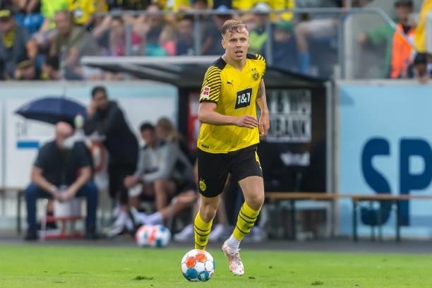 Lennard Maloney of Borussia Dortmund controls the Ball during the Preseason Friendly Match between Borussia Dortmund and FC Bologna at CASHPOINT...