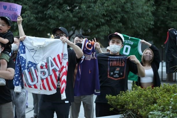 Fans greet USA Men's National Team as they depart for the game against Czech Republic Men's National Team during the 2020 Tokyo Olympics on July 31,...