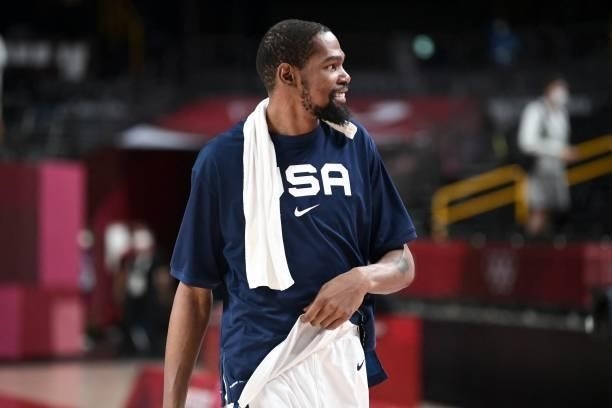 S Kevin Wayne Durant reacts fromt tge sideline during the men's preliminary round group A basketball match between USA and Czech Republic during the...