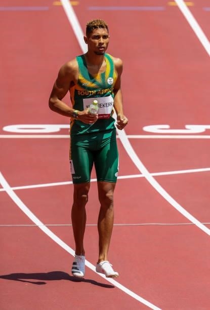 Wayde van Niekerk of South Africa, World and Olympic record holder in the mens 400m, walks to the start during the Athletics event on Day 9 of the...