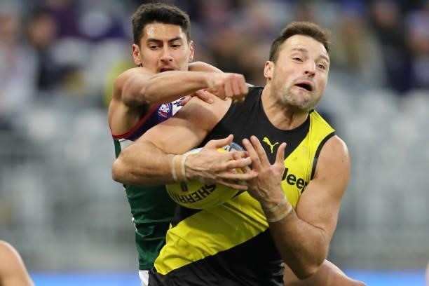 Joel Western of the Dockers tries to spoil during the 2021 AFL Round 20 match between the Fremantle Dockers and the Richmond Tigers at Optus Stadium...
