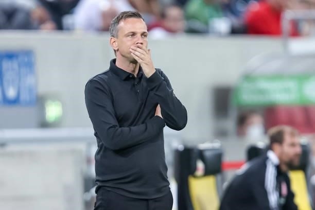 Head coach Christian Preußer of Fortuna Duesseldorf looks on during the Second Bundesliga match between Fortuna Duesseldorf and SV Werder Bremen at...