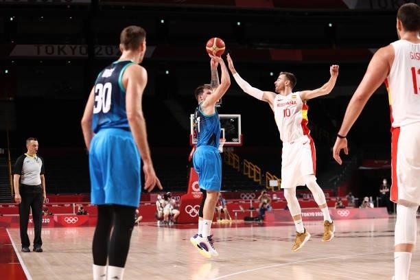 Luka Doncic of the Slovenia Men's National Team shoots the ball against the Spain Men's National Team during the 2020 Tokyo Olympics at the Saitama...