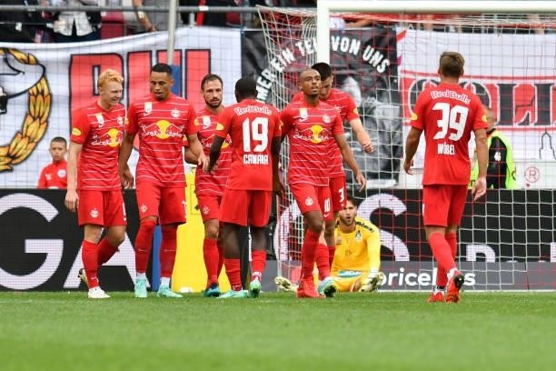 Players of FC Red Bull Salzburg celebrate after scoring a goal at the Admiral Bundesliga match between FC Red Bull Salzburg and SV Guntamatic Ried at...
