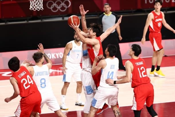 Makoto Hiejima of Team Japan drives to the basket against Argentina at Saitama Super Arena during the 2020 Tokyo Olympics on August 1, 2021 in...