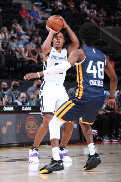 Desmond Bane of the Memphis Grizzlies shoots the ball during the 2021 Salt Lake City Summer League on August 3, 2021 at vivint.SmartHome Arena in...