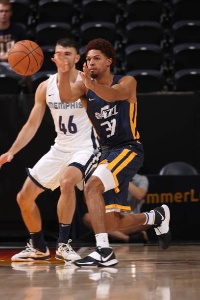 MaCio Teague of the Utah Jazz Blue passes the ball during the 2021 Salt Lake City Summer League on August 3, 2021 at vivint.SmartHome Arena in Salt...