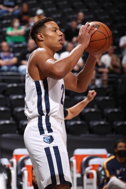 Desmond Bane of the Memphis Grizzlies passes the ball during the 2021 Salt Lake City Summer League on August 3, 2021 at vivint.SmartHome Arena in...