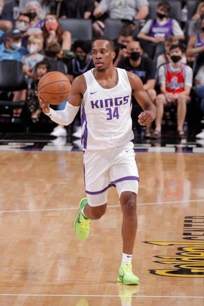 Matt Coleman of the Sacramento Kings handles the ball against the Golden State Warriors during the 2021 California Classic Summer League on August 3,...