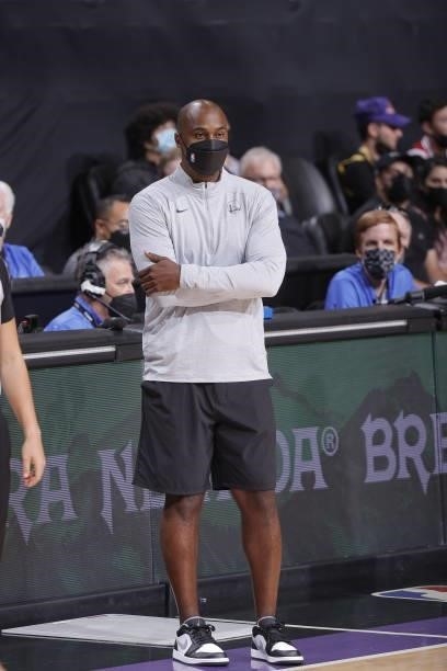 Golden State Warriors Summer League Head Coach, Kris Weems looks on during the game against the Sacramento Kings during the 2021 California Classic...