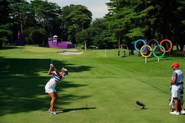 S Lexi Thompson tees off from the 16th tee in round 2 of the womens golf individual stroke play during the Tokyo 2020 Olympic Games at the...