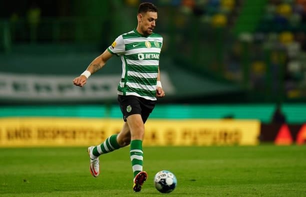 Sebastian Coates of Sporting CP in action during the Liga Bwin match between Sporting CP and FC Vizela at Estadio Jose Alvalade on August 6, 2021 in...
