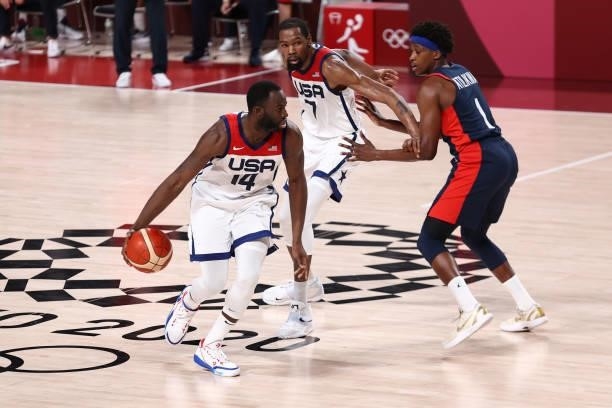 Draymond Green of the USA Men's National Team drives to the basket during the game against the France Men's National Team during the Gold Medal Game...