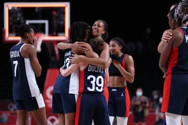 French players celebrate their win in the women's bronze medal basketball match between Serbia and France during the Tokyo 2020 Olympic Games at the...