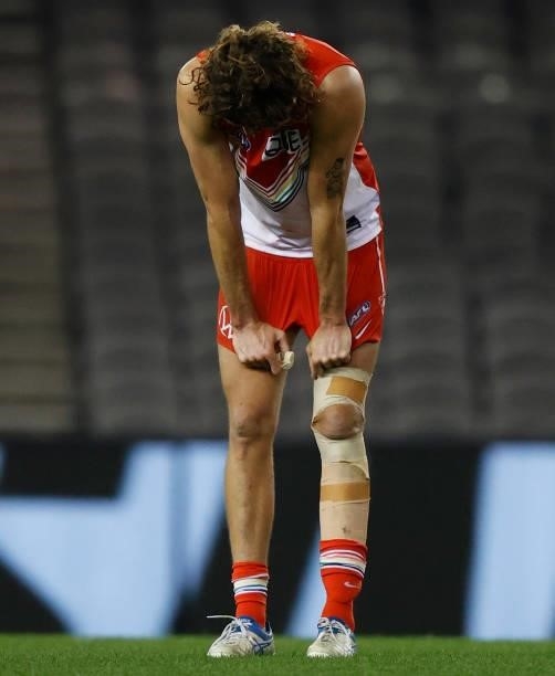 Tom Hickey of the Swans looks dejected after a loss during the 2021 AFL Round 21 match between the St Kilda Saints and the Sydney Swans at Marvel...