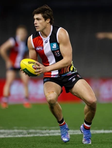 Jack Steele of the Saints in action during the 2021 AFL Round 21 match between the St Kilda Saints and the Sydney Swans at Marvel Stadium on August...