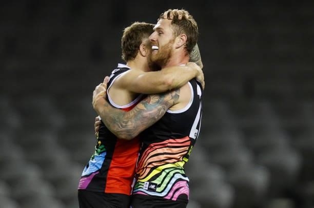 Dean Kent and Tim Membrey of the Saints celebrate during the 2021 AFL Round 21 match between the St Kilda Saints and the Sydney Swans at Marvel...