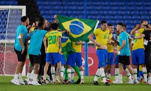 The brasilian Team celebs after during the Men's Gold Medal Match between Brazil and Spain on day fifteen of the Tokyo 2020 Olympic Games at...