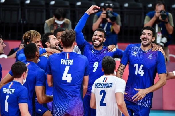 Earvin NGAPETH of France celebrates the victory with his team mates during the Men's Final match between ROC and France at Ariake Arena on August 7,...