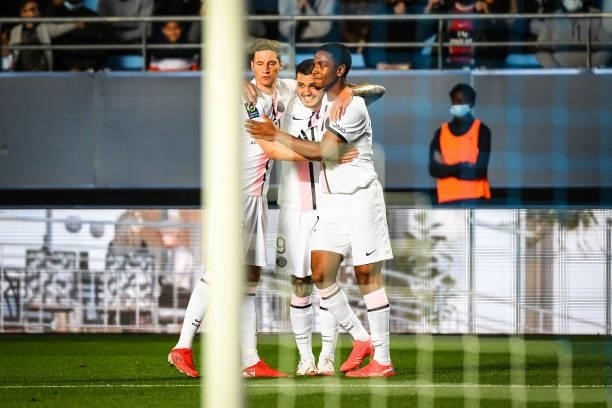 Mauro ICARDI of PSG celebrate his goal with teammates during the Ligue 1 football match between Troyes and Paris at Stade de l'Aube on August 7, 2021...
