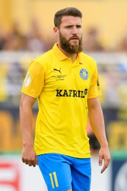 Tom Nattermann of 1. FC Lokomotive Leipzig looks on during the DFB Cup first round match between 1. FC Lok Leipzig and Bayer Leverkusen at...