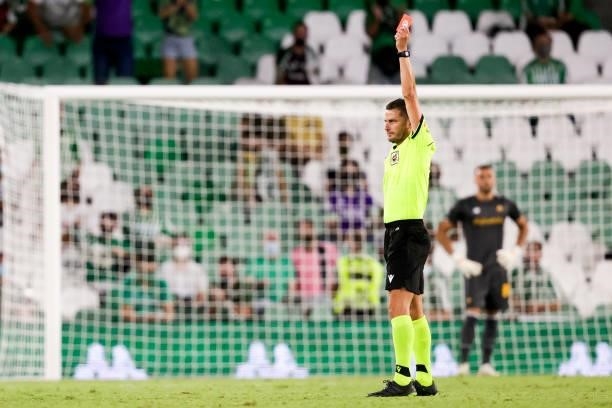 Referee Jorge Figueroa Vazquez during the Club Friendly match between Real Betis Sevilla v AS Roma at the Estadio Benito Villamarin on August 7, 2021...