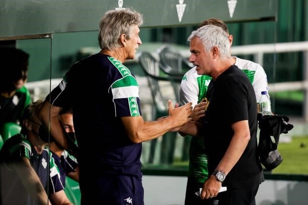 Coach Manuel Pellegrini of Real Betis, coach Jose Mourinho of AS Roma, Joaquin Sanchez of Real Betis during the Club Friendly match between Real...