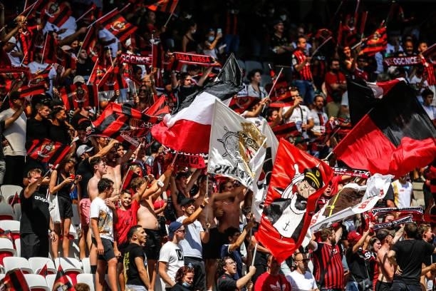 Fans Nice during the Ligue 1 football match between Nice and Reims at Allianz Riviera on August 8, 2021 in Nice, France.
