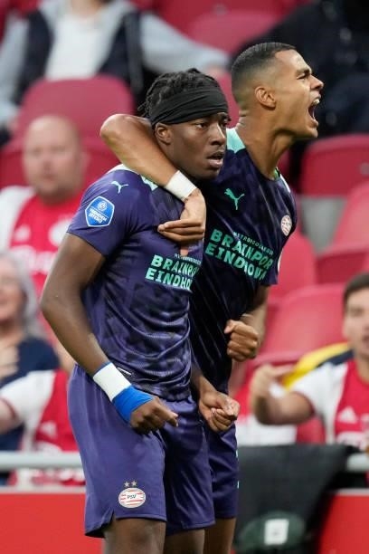 Noni Madueke of PSV celebrates 0-1 with Cody Gakpo of PSV during the Dutch Johan Cruijff Schaal match between Ajax v PSV at the Johan Cruijff Arena...