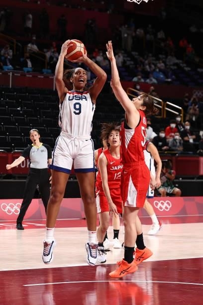 Ja Wilson of the USA Women's National Team shoots the ball against the Japan Women's National Team during the Gold Medal Game of the 2020 Tokyo...
