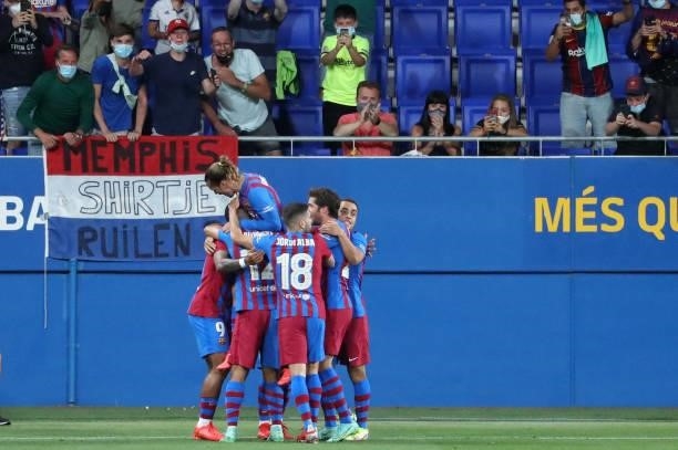 Memphis Depay goal celebration during the match between FC Barcelona and Juventus, corresponding to the friendy Joan Gamper Trophy, played at the...