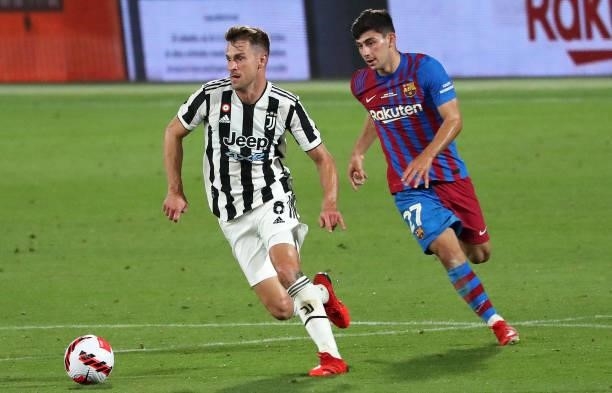 Aaron Ramsey and Youssouf Demir during the match between FC Barcelona and Juventus, corresponding to the friendy Joan Gamper Trophy, played at the...