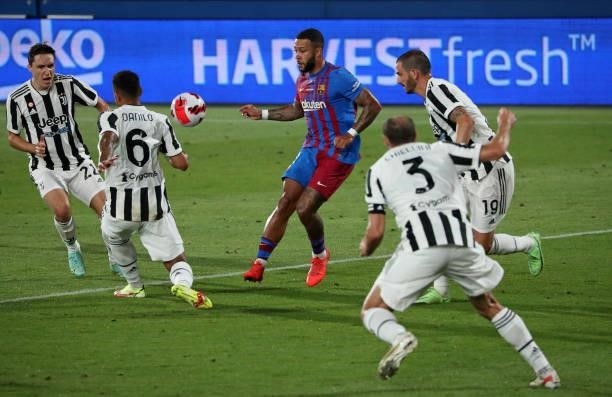 Memphis Depay during the match between FC Barcelona and Juventus, corresponding to the friendy Joan Gamper Trophy, played at the Johan Cruyff...