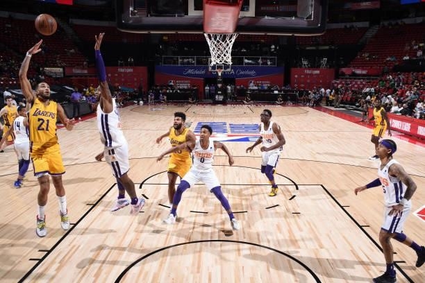 Trevelin Queen of the Los Angeles Lakers drives to the basket against the Phoenix Suns during the 2021 Las Vegas Summer League on August 8, 2021 at...