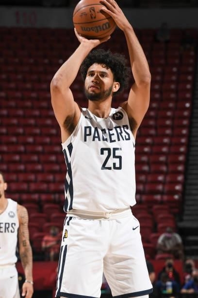 Bennie Boatwright of the Indiana Pacers shoots a free throw during the 2021 Las Vegas Summer League on August 9, 2021 at the Thomas & Mack Center in...