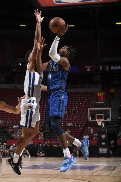Nate Hinton of the Dallas Mavericks shoots the ball during the game against the Philadelphia 76ers during the 2021 Las Vegas Summer League on August...