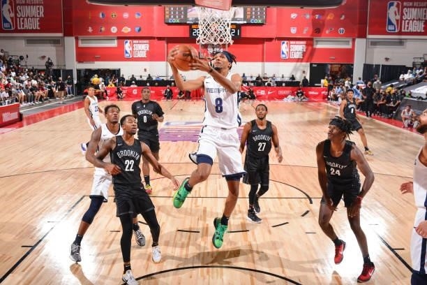 Ziaire Williams of the Memphis Grizzlies drives to the basket during the 2021 Las Vegas Summer League on August 9, 2021 at the Cox Pavilion in Las...