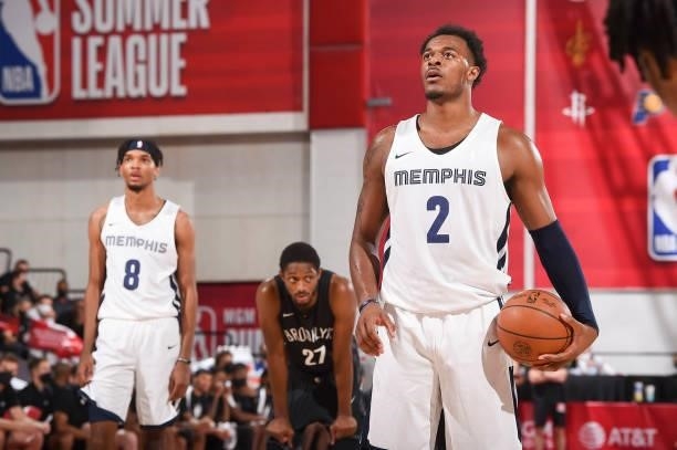 Xavier Tillman Sr. #2 of Memphis Grizzlies shoots a free throw during the 2021 Las Vegas Summer League on August 9, 2021 at the Cox Pavilion in Las...