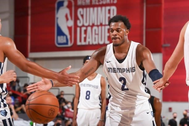 Xavier Tillman Sr. #2 of Memphis Grizzlies high fives his teammates during the 2021 Las Vegas Summer League on August 9, 2021 at the Cox Pavilion in...