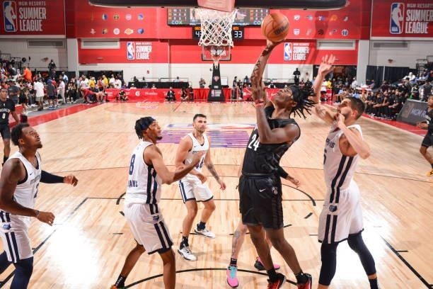 Alize Johnson of the Brooklyn Nets drives to the basket during the 2021 Las Vegas Summer League on August 9, 2021 at the Cox Pavilion in Las Vegas,...