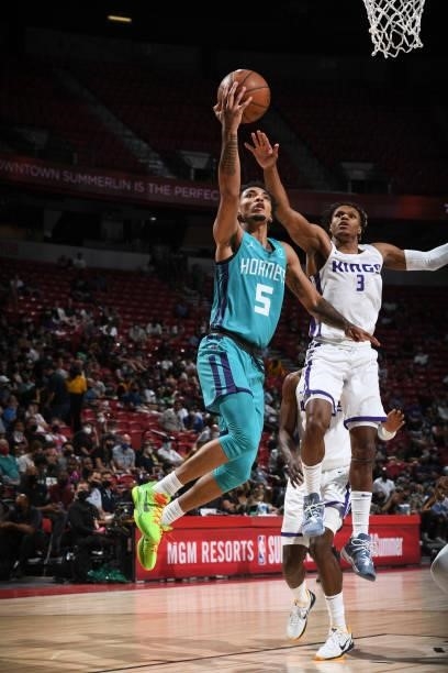 James Bouknight of Charlotte Hornets drives to the basket during the game against the Sacramento Kings during the 2021 Las Vegas Summer League on...