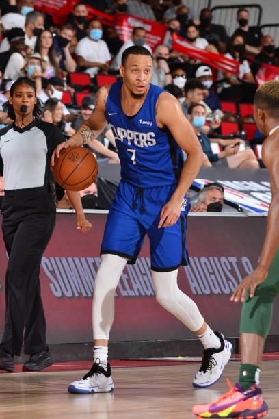 Amir Coffey of the LA Clippers dribbles the ball against the Milwaukee Bucks during the 2021 Las Vegas Summer League on August 9, 2021 at the Cox...