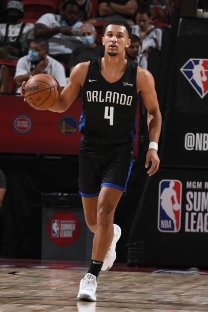 Jalen Suggs of the Orlando Magic handles the ball against the Golden State Warriors during the 2021 Las Vegas Summer League on August 9, 2021 at the...
