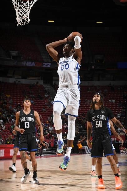 Jonathan Kuminga of the Golden State Warriors drives to the basket against the Orlando Magic during the 2021 Las Vegas Summer League on August 9,...