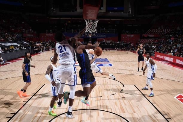 Yante Maten of the Orlando Magic drives to the basket against the Golden State Warriors during the 2021 Las Vegas Summer League on August 9, 2021 at...