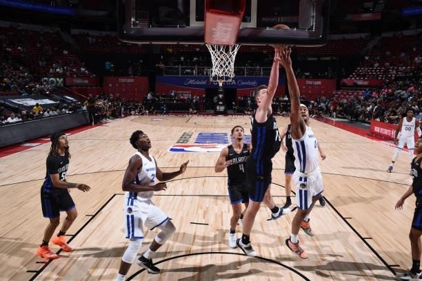 Moses Moody of the Golden State Warriors shoots the ball against the Orlando Magic during the 2021 Las Vegas Summer League on August 9, 2021 at the...