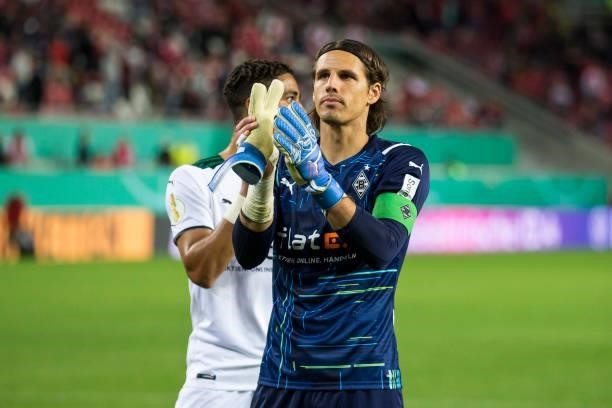 Yann Sommer of Borussia Moenchengladbach celebrate after the first Round DFB-Cup match between 1. FC Kaiserslautern and Borussia Moenchengladbach at...