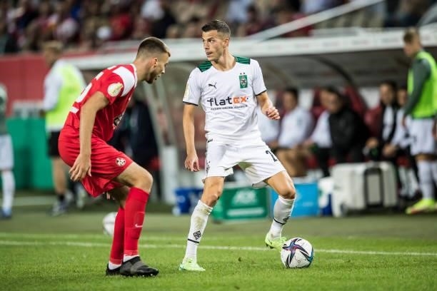 Laszlo Benes of Borussia Moenchengladbach in action during the first Round DFB-Cup match between 1. FC Kaiserslautern and Borussia Moenchengladbach...