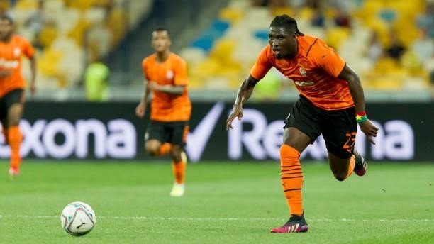 Lassina Traore of Shakhtar Donetsk controls the ball during the UEFA Champions League 2021-22 third qualifying round 2nd leg between Shakhtar Donetsk...